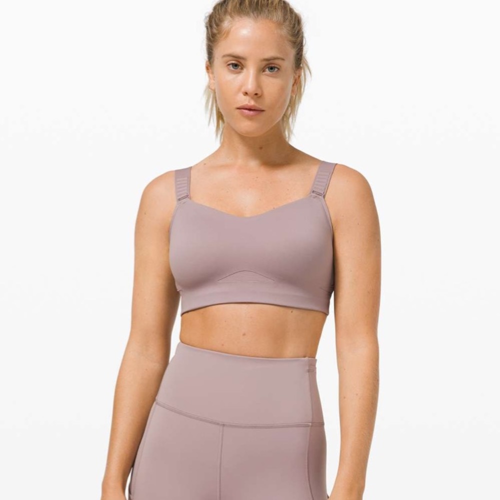 {Lululemon} Swift Speed High Support Bra - 36DD